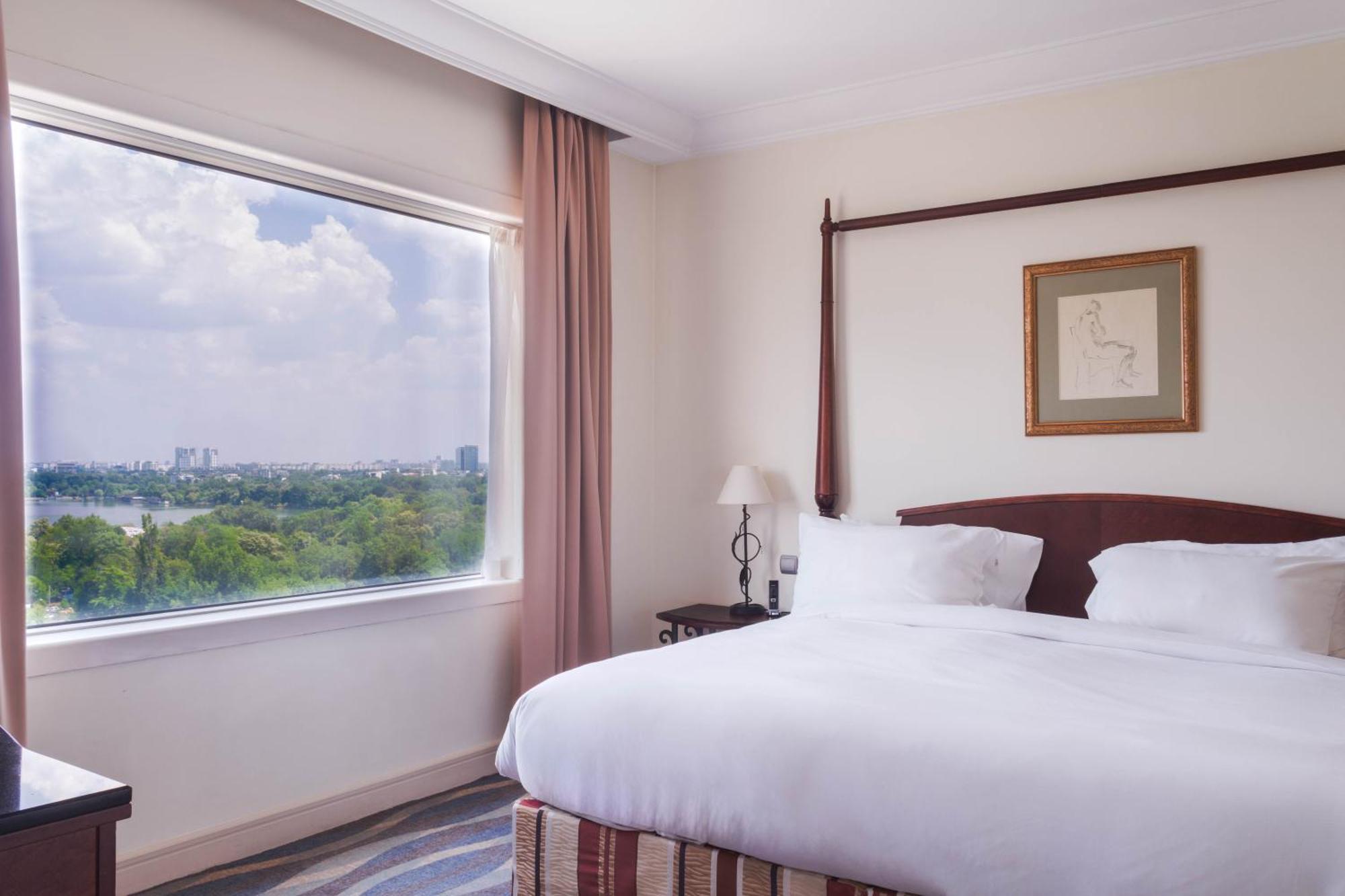 Pullman Bucharest World Trade Center Hotell Eksteriør bilde